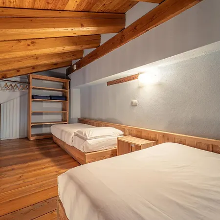 Civico 5 Horská chata Marmora